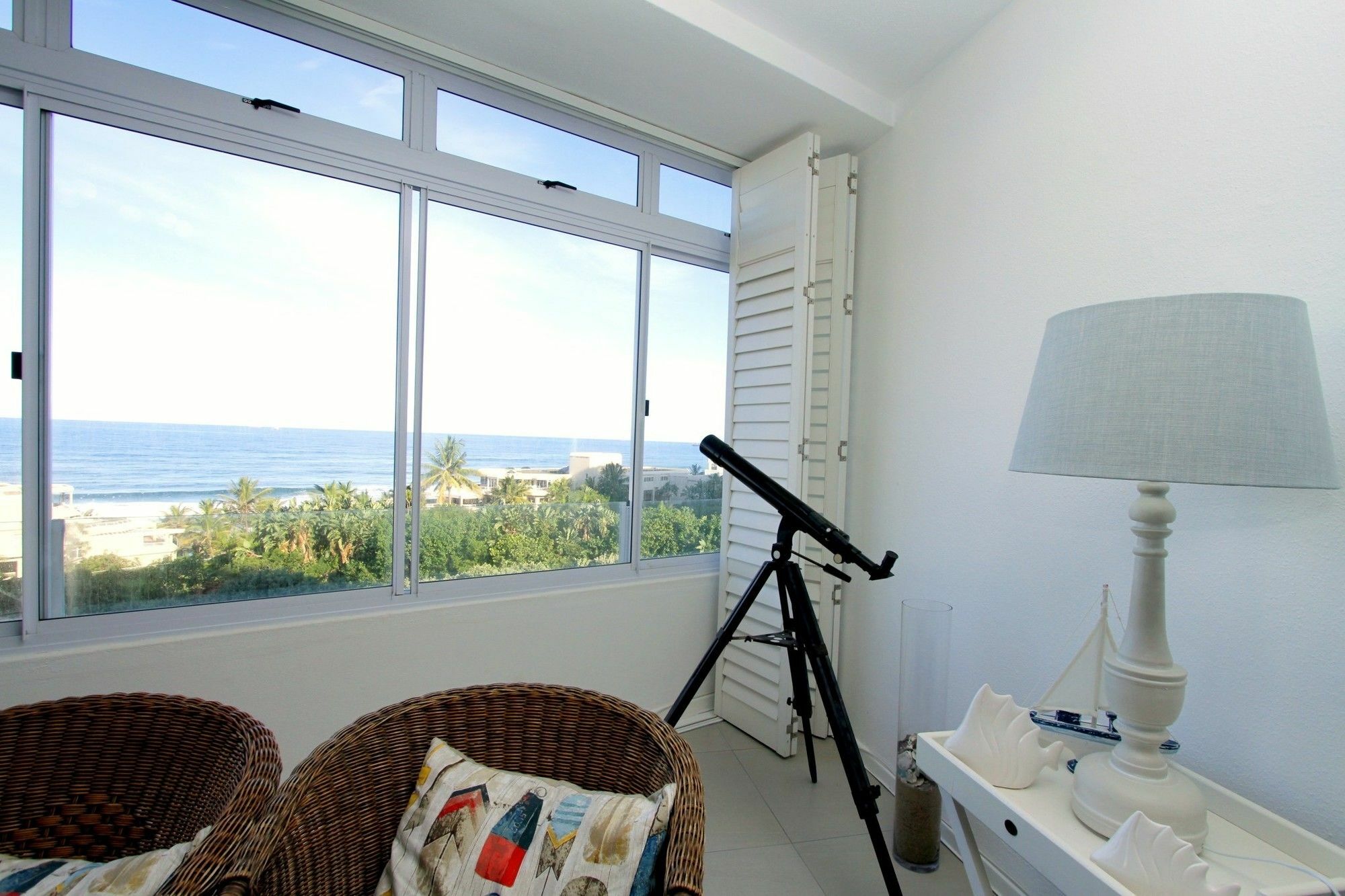 34 Sea Lodge - By Stay In Umhlanga Durban Exteriör bild