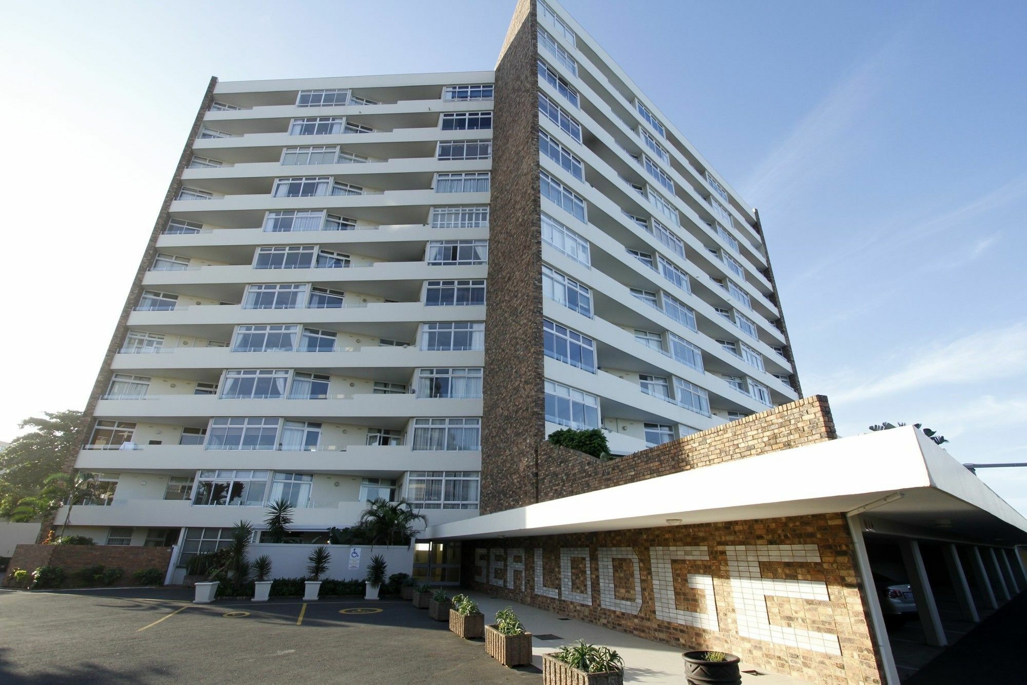 34 Sea Lodge - By Stay In Umhlanga Durban Exteriör bild